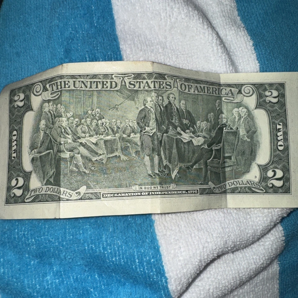 RARE COLLECTIBLE - 2017 Series A $2 dollar bill. - Image 2 of 2