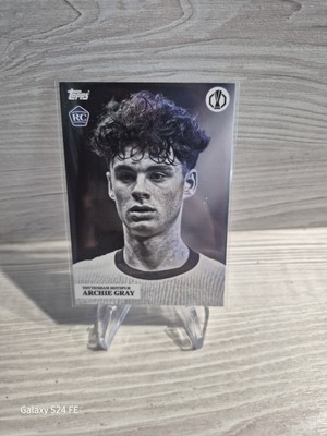 Topps UCC Simplicidad 24/25 - Portrait - RC - Archie Gray