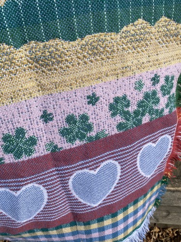 Woven Fringed Heart Flower Tapestry Throw Blue White 47"x 57" Country Farmhouse - Picture 9 of 11