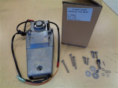 EVINRUDE JOHNSON SIDE MOUNT SHIFT & THROTTLE CONTROL BOX 766925 / 17D18 BOAT