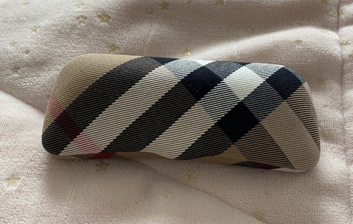Burberry Glasses Case NEW