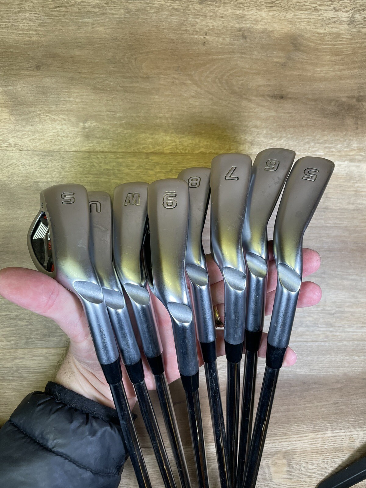 Ping G410 Iron Set 5PWUWSW Black Dot Nippon AWT 2.0 Regular Steel