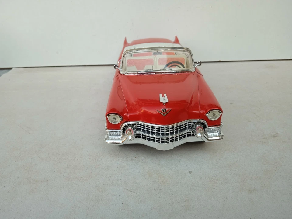 MODELLINO AUTO CADILLAC ELDORADO 1955 COCA COLA CABRIOLET ROSSA 1/21.5 - Immagine 3 di 4