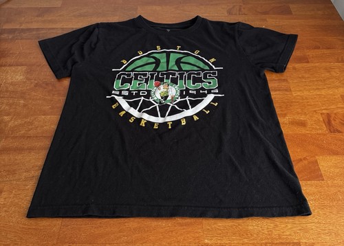 Boston Celtics Basketball Nba T-Shirt Men's Size large Black