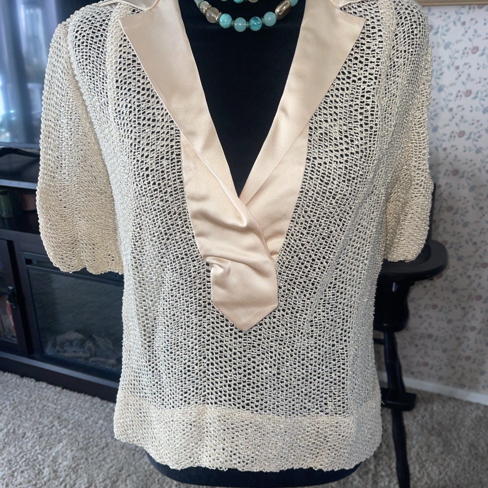 Vintage BH Wragge satin neck collared sheer mash … - image 6