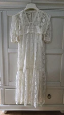 Gunne Sax by Jessica McClintock Ivory  Satin Sheath with Lace Overlay Size 3/4