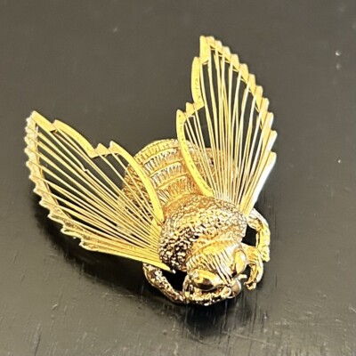 Vintage Monet Gold Tone Bee Bumble Bee Brooch, Signed
