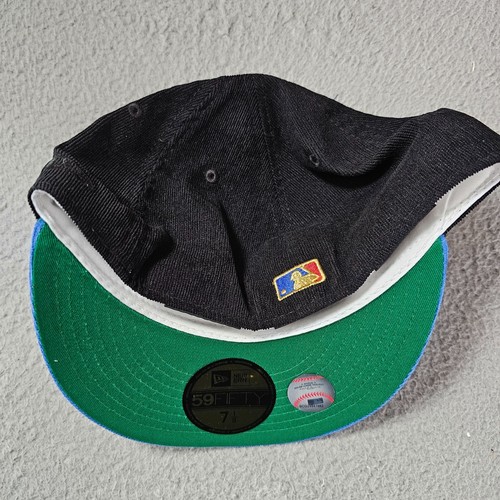 Toronto Blue Jays Hat Cap Mens Fitted New Era Side Patch Corduroy Blue Black - Picture 3 of 4