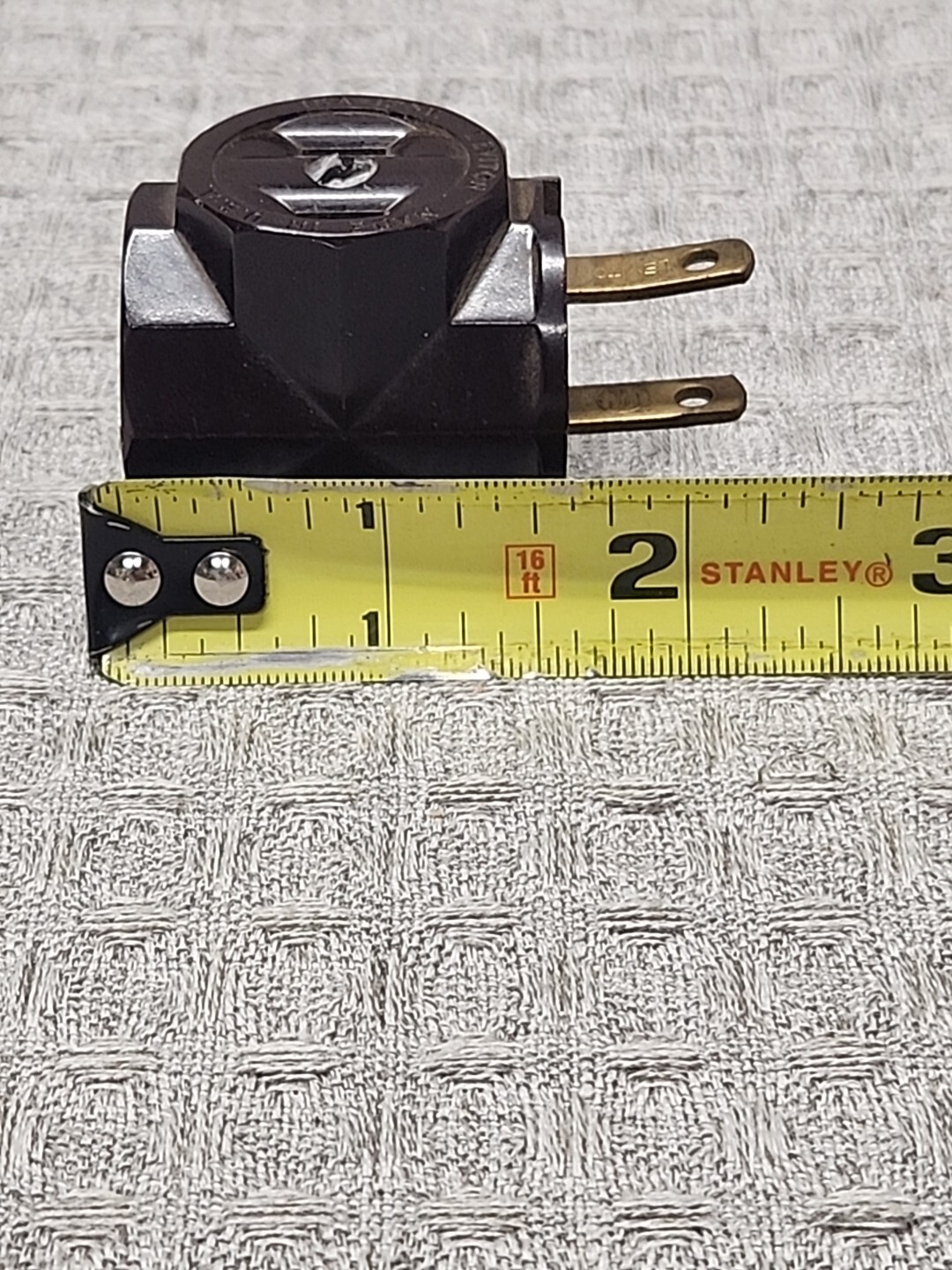 Vintage Leviton 2 Prong Electric 3 Way Adapter Brown 10A 250v~15A -125v