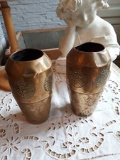 Paire de vases / dinanderie cuivre signés poinçon autrichien art populaire
