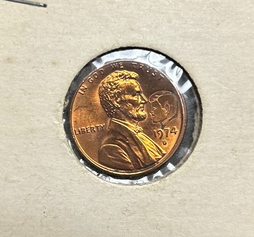 LINCOLN PENNY 1974 STAMPED WITH KENNEDY'S PROFILE ON IT COMMEMORATIVE COIN - Picture 3 of 4