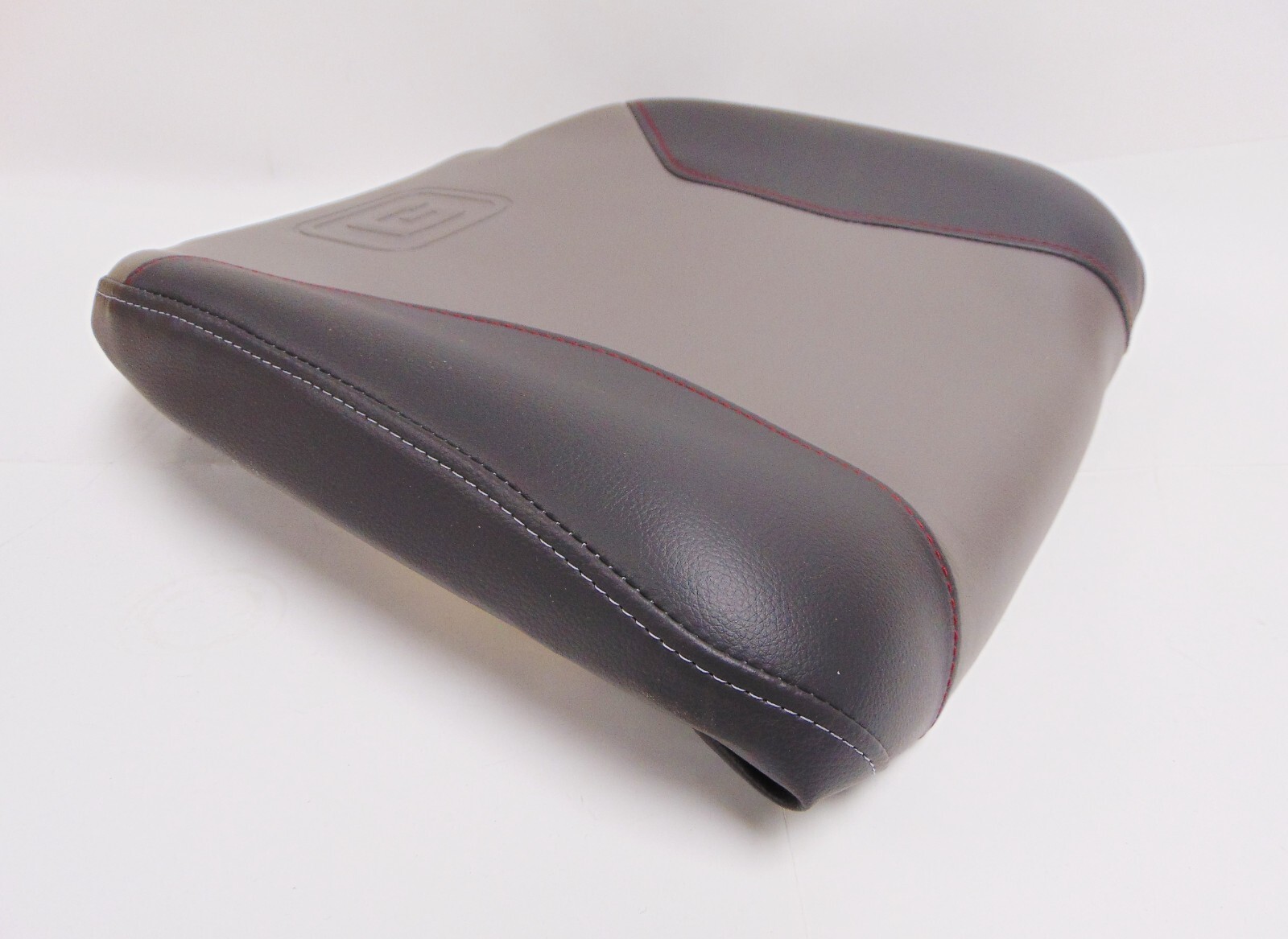 OEM Gravely Lawn Mower Seat Back Cushion Assembly 21561100 READ LISTING