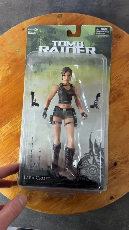 ✅ Figurine NECA Lara Croft Tomb Raider Underworld 18cm Collection Jeu Vidéo Cade - Photo 2/4
