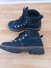 Olang italian Walking Boots Size 5 /38  Navy  Ladies