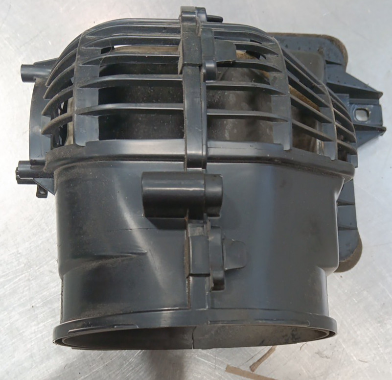 SMART FOR TWO FORTWO OEM BRABUS W451 HVAC AIR INLET INTAKE CASE FLAP 4518300403