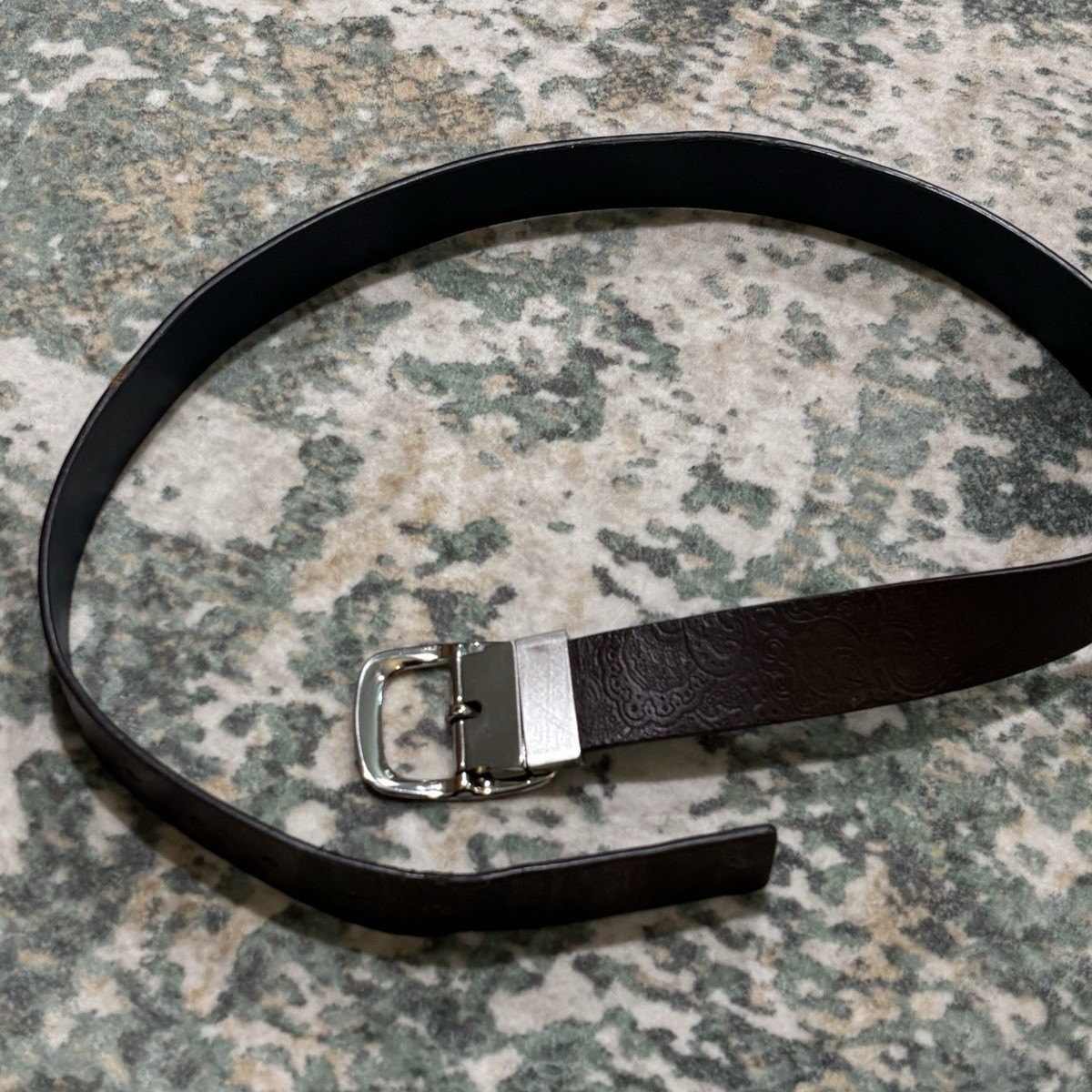 EMBOSSED LEATHER BELT / BLACK PAISLEY THE KENFORD FINESHOES