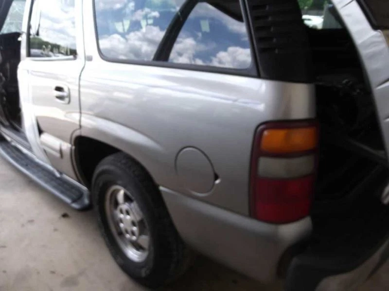 (LOCAL PICKUP ONLY) Trunk/Hatch/Tailgate Liftglass Opt AJ1 Fits 00 SUBURBAN 1500 — 第 4/4 张图片