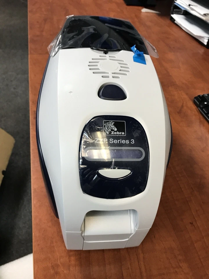 Zebra ZXP Series 3 Single Sided ID Card Printer (Z31-00000200US00 ) - Image 3 of 4