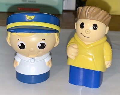 Mega Bloks Figures Pilot & Boy in Yellow Hoodie ~ Good Condition