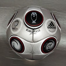 Adidas UEFA Euro Pass Gloria 2008 ballon de match officiel football taille 5