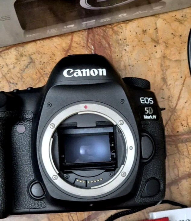 Appareils photo & Caméras Canon EOS 5D Mark IV Appareil photo Abidjan