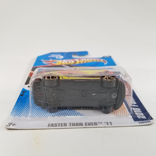 Hot Wheels 2010 Ford Mustang GT Burgundy 2011 #144 Faster Than Ever w/Banner New - Picture 5 of 10