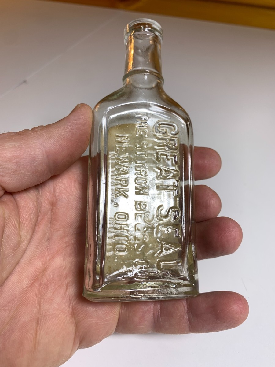 Antique Label Bottle GREAT SEAL JAMAICA GINGER JAKE Newark