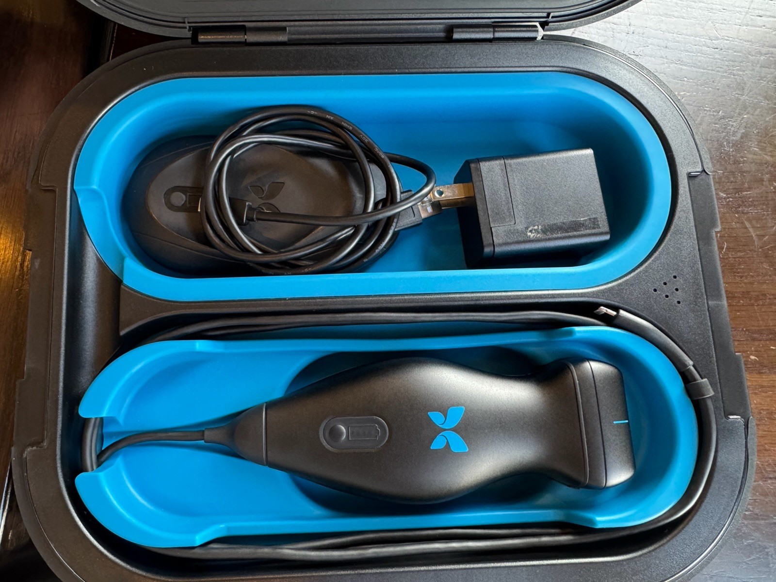 Butterfly iQ Original Portable Ultrasound - Probe W/ Hard Carrying Case!!