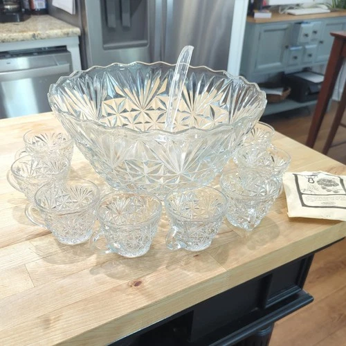Vintage Anchor Hocking Arlington 18pc Punch Bowl Set, Original Box 300/279B