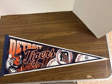 1998 Detroit Tigers 1997 Pennant By Tag Express