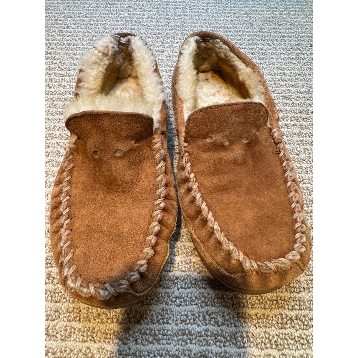 L.L. Bean Men\'s Leather Acorn Hand Sewn Slippers size 13 Medium L.L. Bean Leather Upper Slippers 10 US Shoe for Men for sale  main image 2