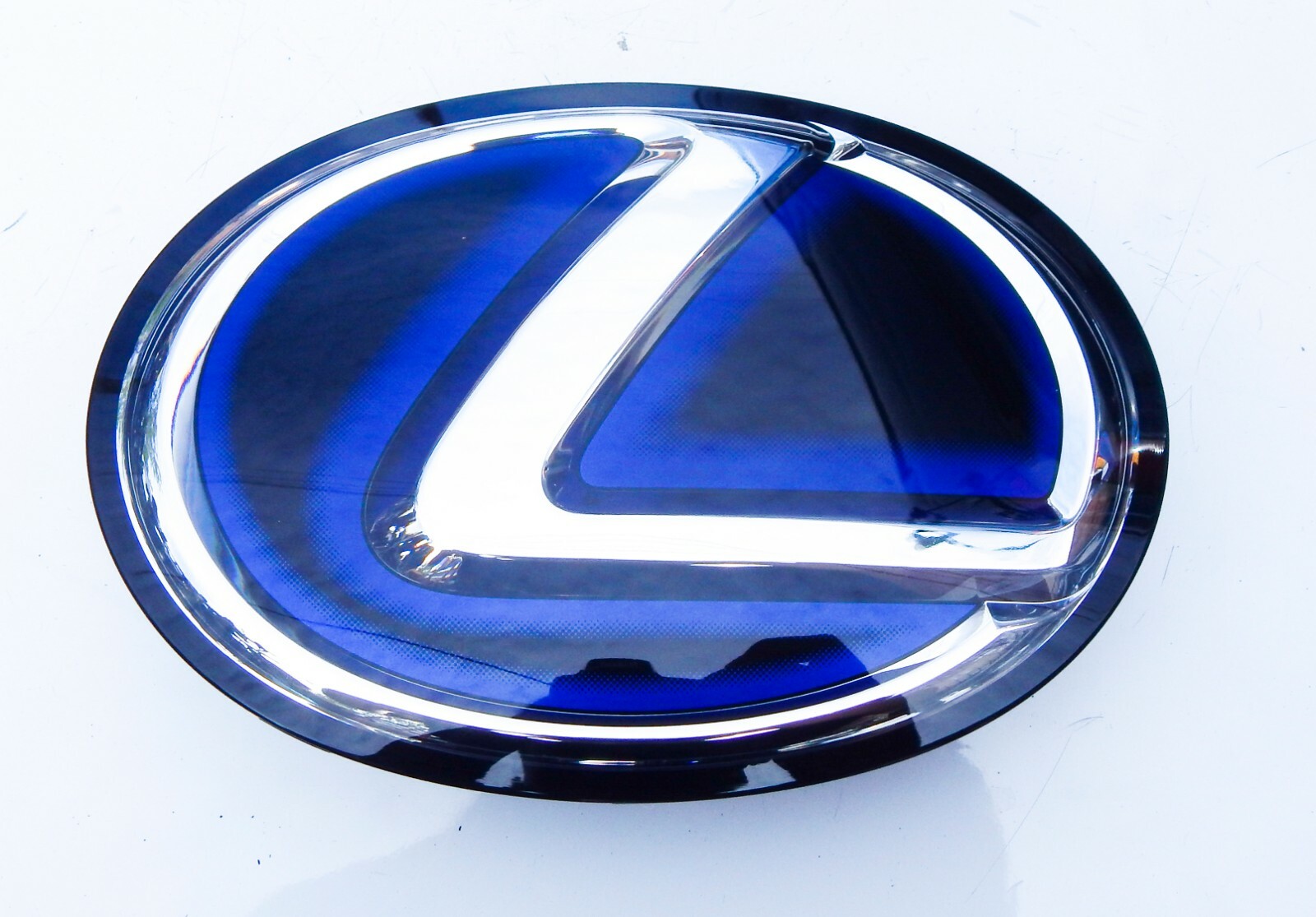 GENUINE NEW LEXUS FRONT GRILLE BADGE EMBLEM 9097502126 eBay