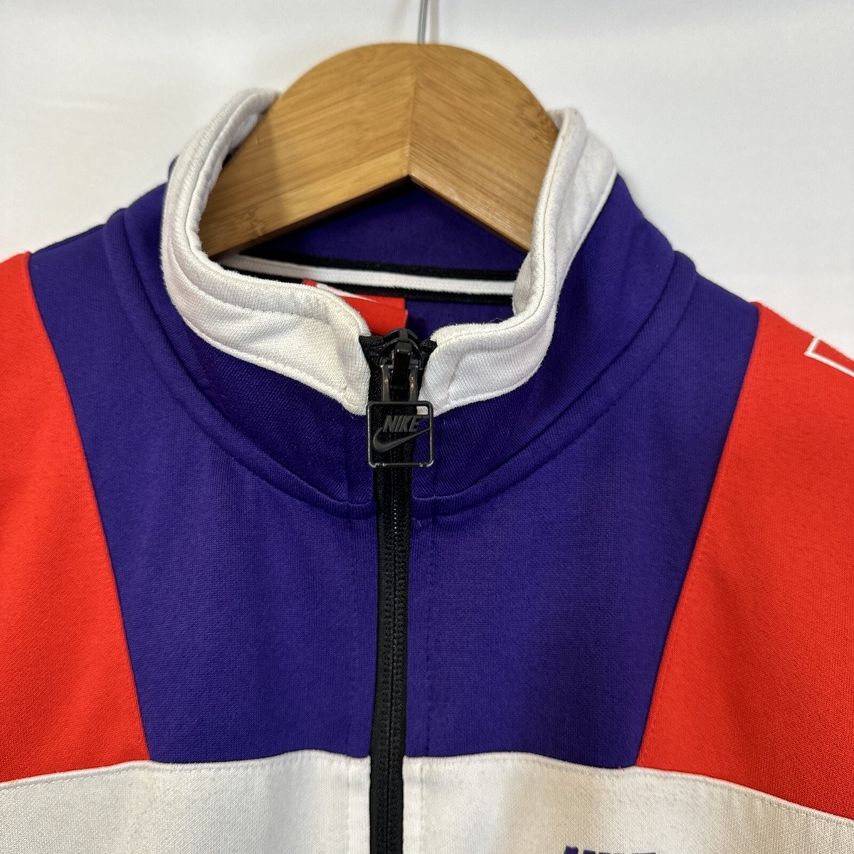 s-l1200.jpg s-l1200.jpg