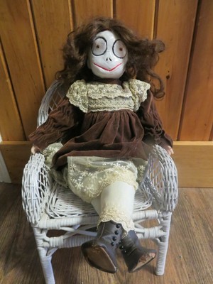 Momo Creepy Horror Doll Halloween by 