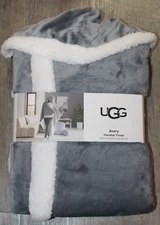 NEW UGG Avery Plush & Sherpa Hooded Throw Blanket With Pockets in Grey 50" x 60"