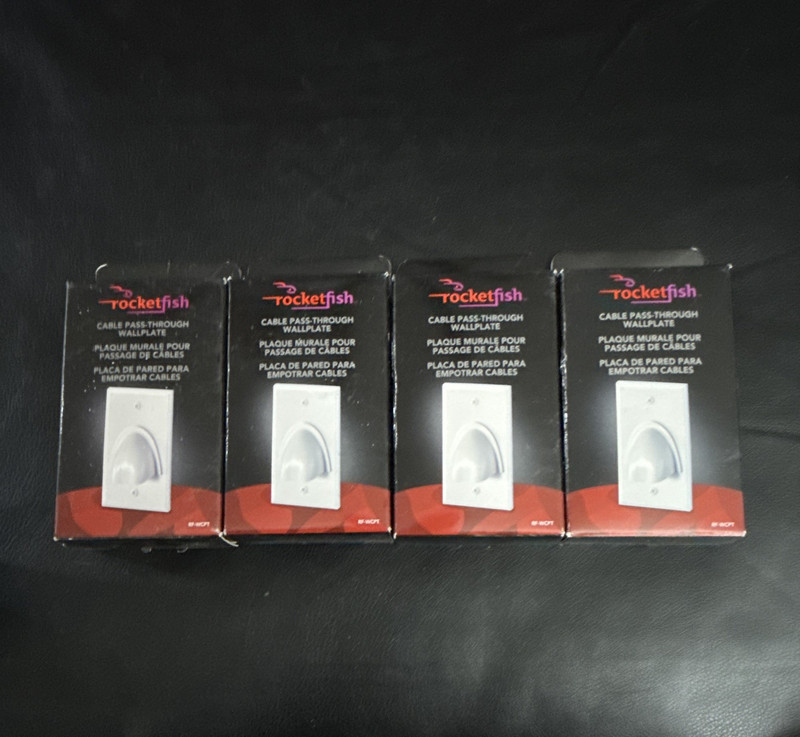 Rocketfish RF-WCPT Cable Pass-Through Wall Plate 1-Gang White Matte Lot 4