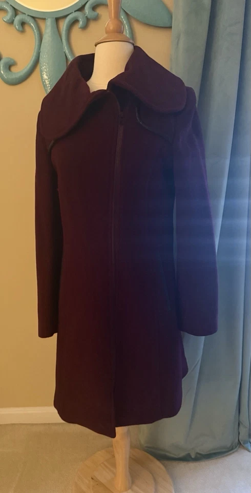 Abrigo para mujer Saks Fifth Avenue etiqueta negra borgoña profunda 6 nuevo sin etiquetas Foto 2 de 4