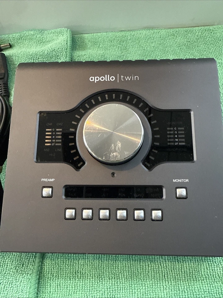 Universal Audio Apollo Twin Duo Core MKII Thunderbolt interfaccia audio - Immagine 2 di 4