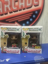 Funko Pop Marvel Guardians Holiday Dancing Groot Set, Hot Topic Excl #101