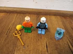 Lego 76000 Minifigures Sh0049 Mr. Freeze, Sh0050 Aquaman