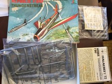 1/72 ITALAEREI REPUBLIC F-84F Thunderstreak VINTAGE KIT Italeri