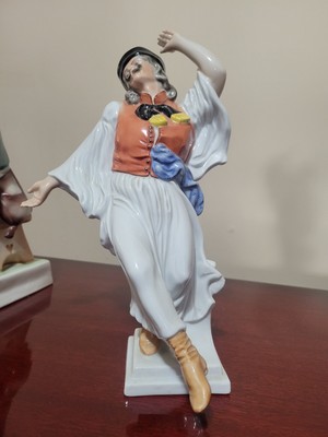 Hungarian Dancing Statue