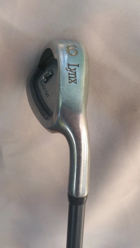 LYNX Black Cat 9 Iron Graphite 'R' Flex - RH - Image 2 of 4