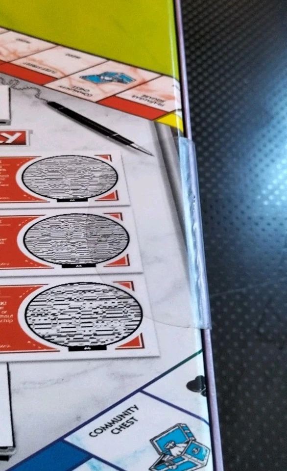 MONOPOLY CASH DECODER FIND THE FAKE CASH HASBRO 2021 NEW & SEALED XMAS FUN - Image 3 of 4