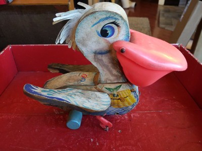 fisher price pelican pull toy