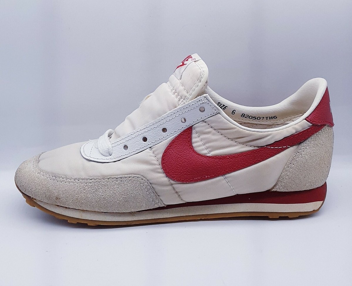 RARE Vintage 1982 Nike Lady Diablo Waffle Shoes Womens 6 Swoosh