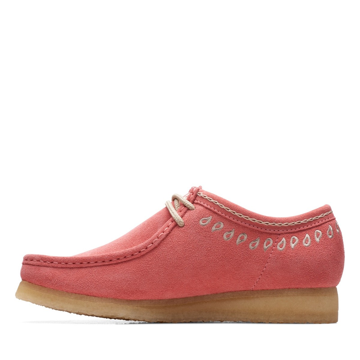 【CLARKS】Wallabee ピンク Clarks Originals WMNS Wallabee Pink | BSTN Store