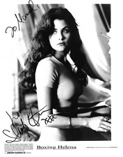 Sherilyn Fenn "Boxing Helena" autograph signed 20x25 cm picture B/W