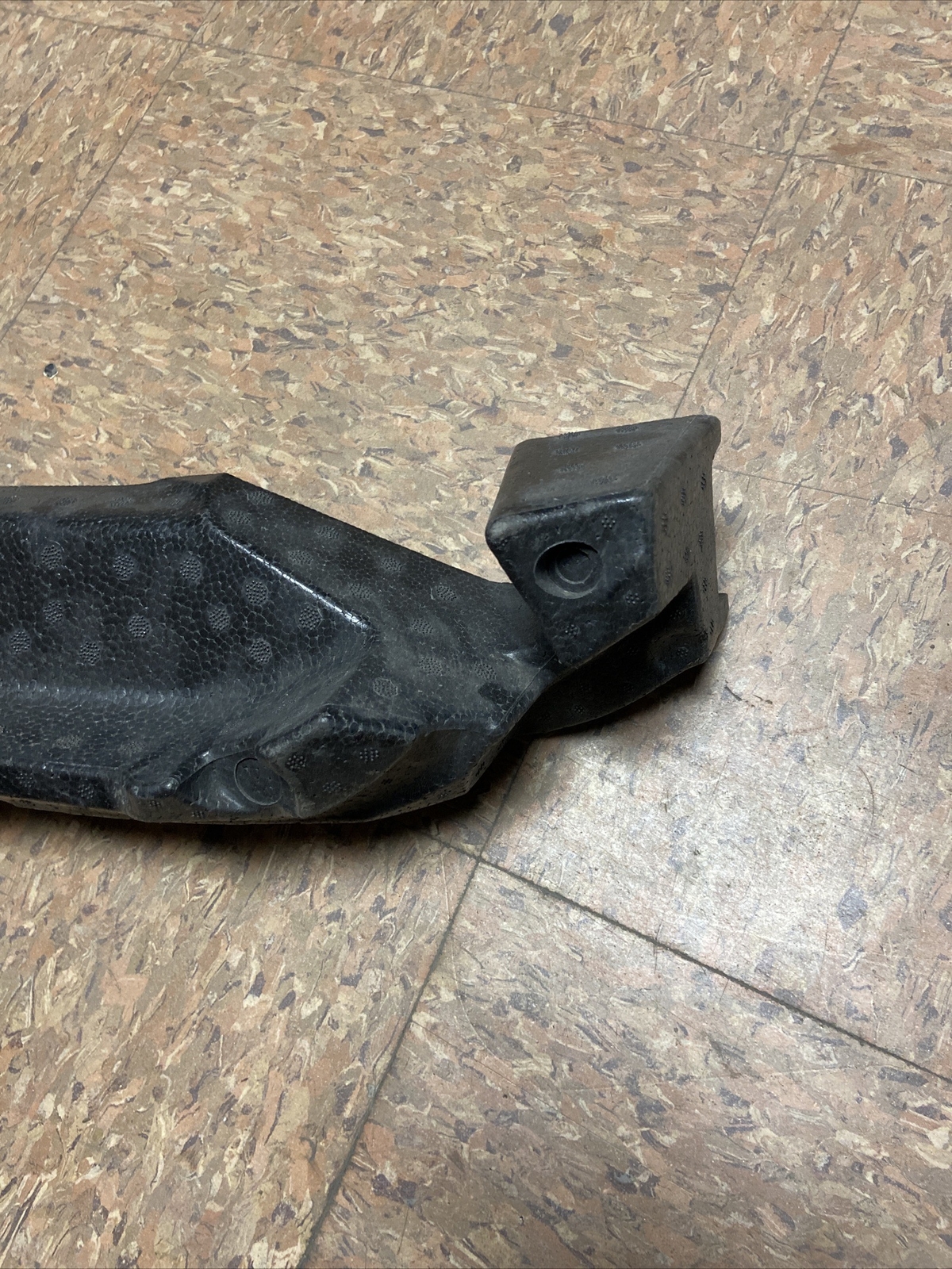 2014-2017 Maserati Ghibli Front Bumper Absorber Foam 670101006 *NOTE* OEM