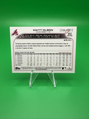 2022 Topps Update Series - Matt Olson #US2 Gold #1266/2022. B23 - Picture 2 of 2